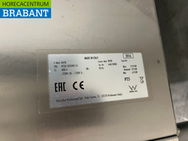 Stainless steel Zanussi HHT8 Sliding dishwasher 400V Catering - Image 7