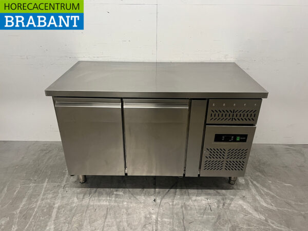 Stainless steel Maxxfrost Refrigerated Workbench 2 doors 138 cm 230V Horeca
