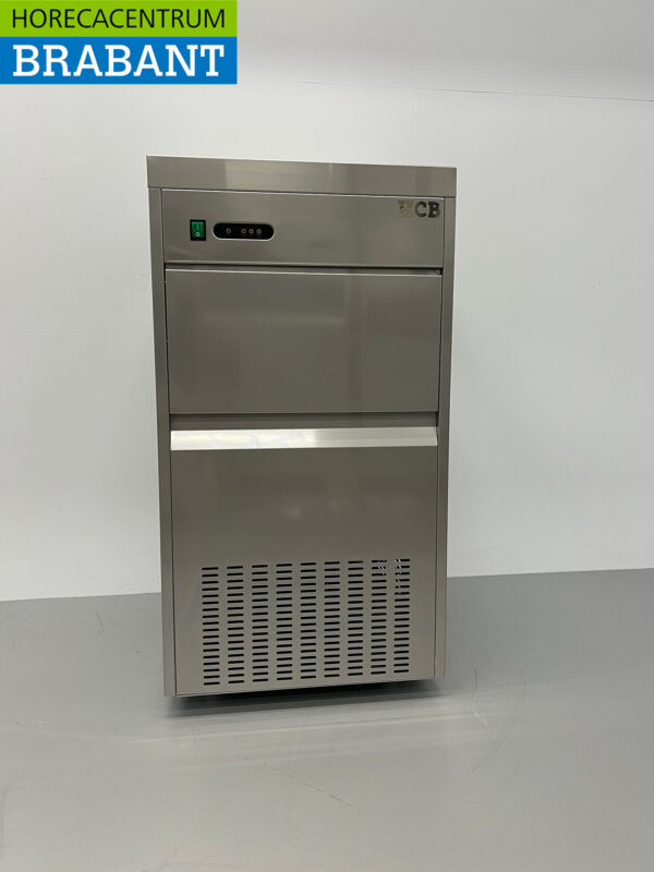 HCB stainless steel Peeling ice machine Chushed ice 100 kg per day 230V Catering
