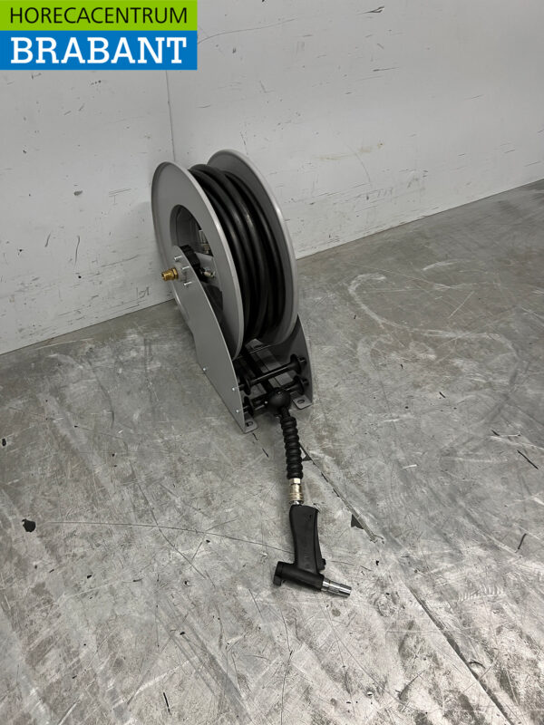 Saro Marlon Hose reel 15 meters and gun Catering - Image 3