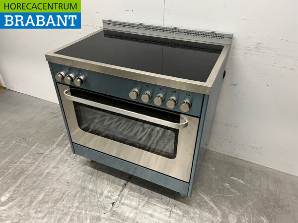 Stainless steel Saro Induction stove with oven 400V Horeca - Image 2