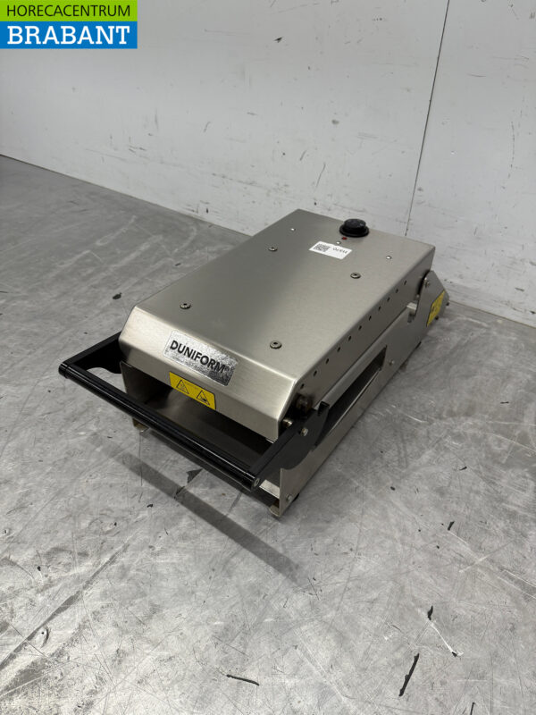 Stainless steel Duniform Sealing machine with mold 1/2 GN 230V Catering - Image 2