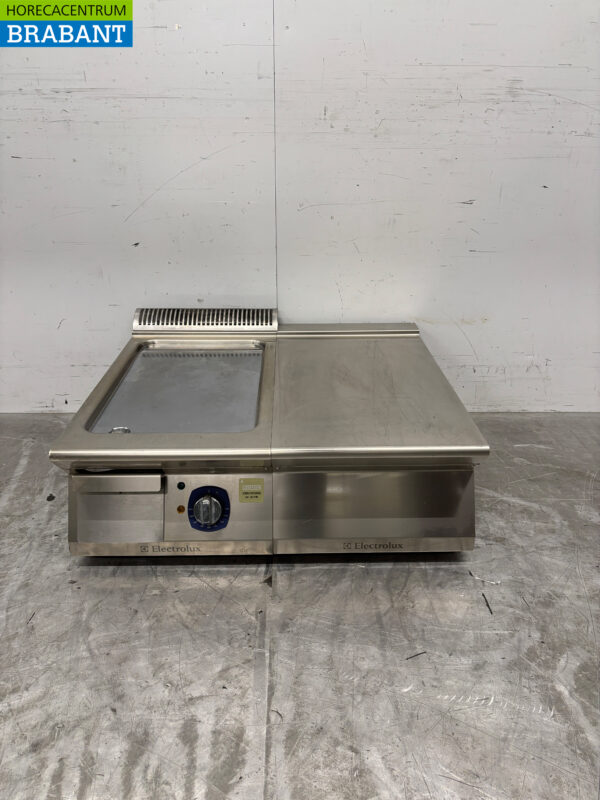 Stainless steel Electrolux Smooth Baking Tray with work unit 80 cm 400V Horeca