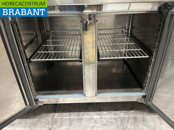 Stainless steel Tefcold Refrigerated Workbench 4 Doors Mobile 223 cm 230V Horeca - Image 5