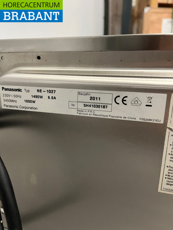 Stainless steel Panasonic Microwave 1000 Watt 22 liters 230V Catering - Image 6
