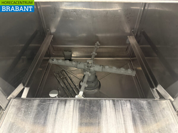 Stainless steel Zanussi Dishwasher with stand 230V Catering - Image 4