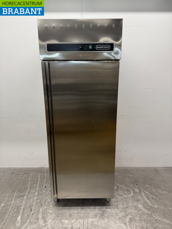 Stainless steel Maxxfrost Single Door Freezer 650 liters 230V Catering