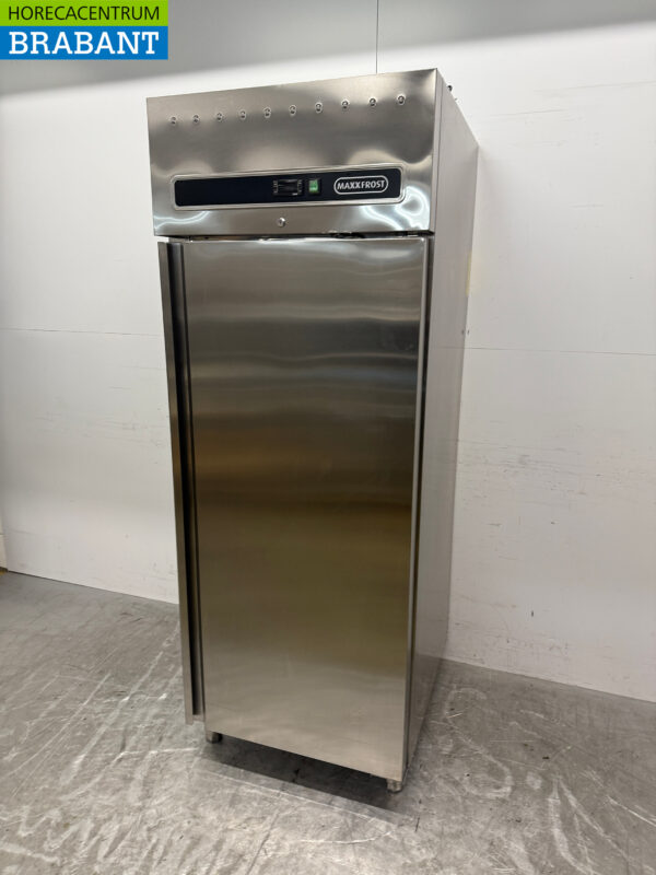 Stainless steel Maxxfrost Single Door Freezer 650 liters 230V Catering - Image 2