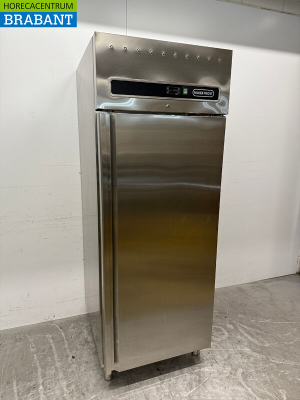 Stainless steel Maxxfrost Single Door Freezer 650 liters 230V Catering - Image 3