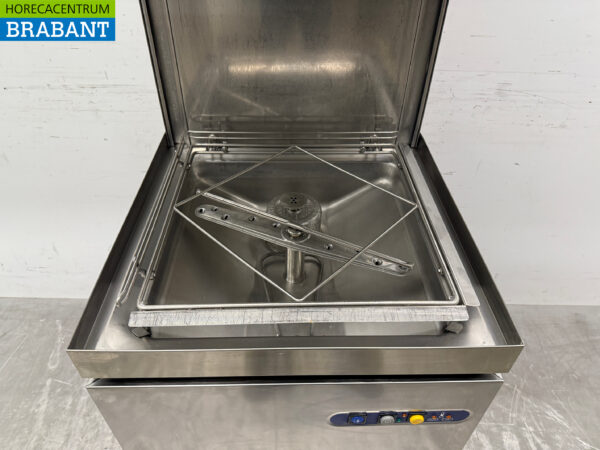 Stainless steel Mach Slide-through dishwasher 400V Catering - Image 4