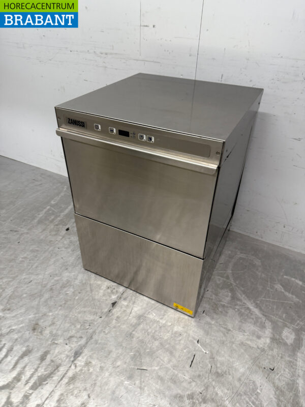 Stainless steel Zanussi Dishwasher 400V Catering - Image 2