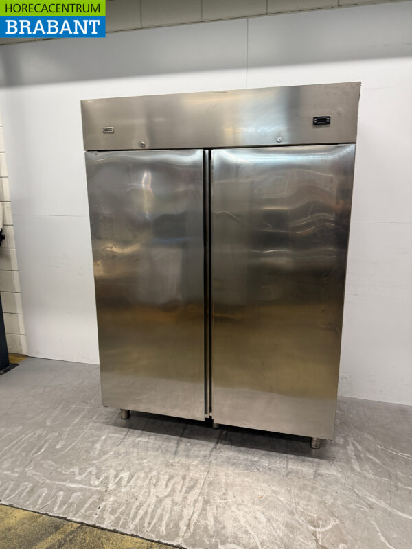 Stainless steel Zanussi Double door Refrigerator 1300 liters 230V Catering