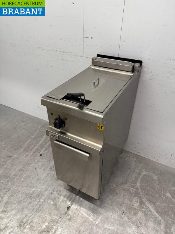 Stainless steel Zanussi Fryer 12 liter 400V Horeca - Image 2