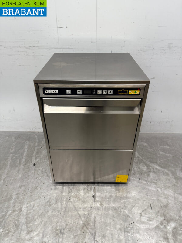 Stainless steel Zanussi Dishwasher with drain pump 230V Horeca