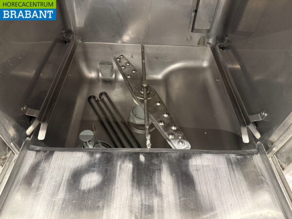 Stainless steel Zanussi Dishwasher with drain pump 230V Horeca - Image 4