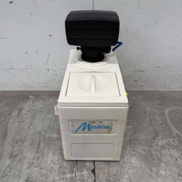 Lubron Miniline Automatic Water Softener 160 liters per hour 230V Horeca