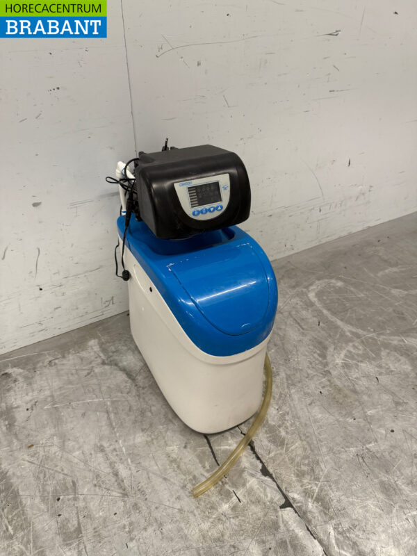Century Mini Oreka Automatic Water Softener 1050 liters per hour 230V Hospitality - Image 3