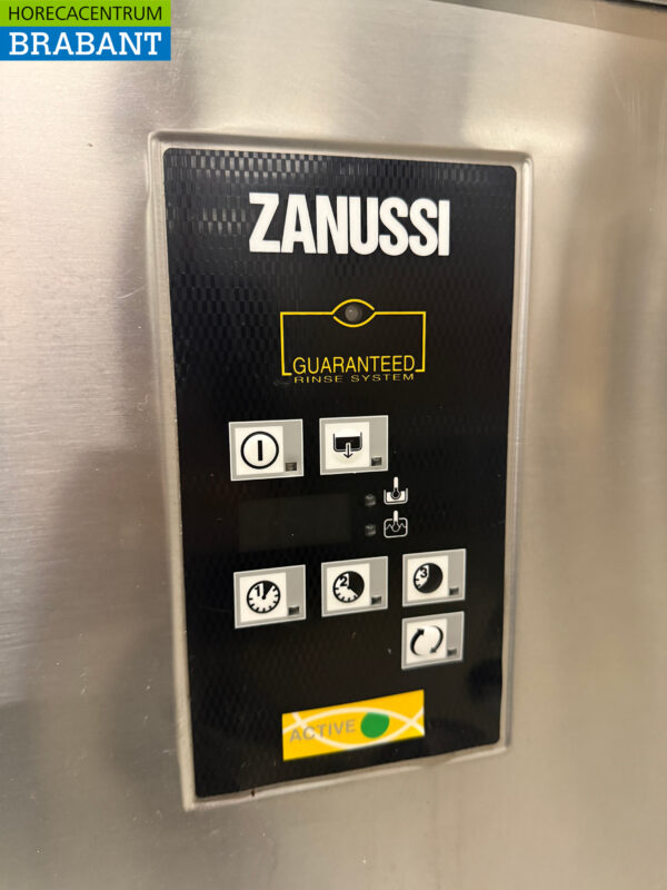 Stainless steel Zanussi Sliding dishwasher 400V Catering - Image 6