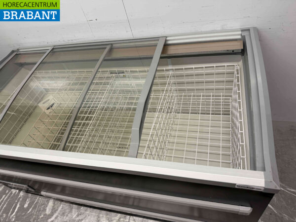 Combisteel Freezer with sliding glass lids 870 liters 230V Horeca - Image 5