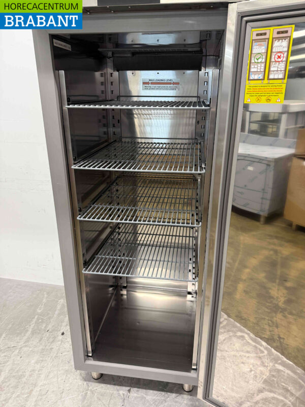 Combisteel Refrigerator Cooling 700 liters Monoblock 230V Horeca - Image 4