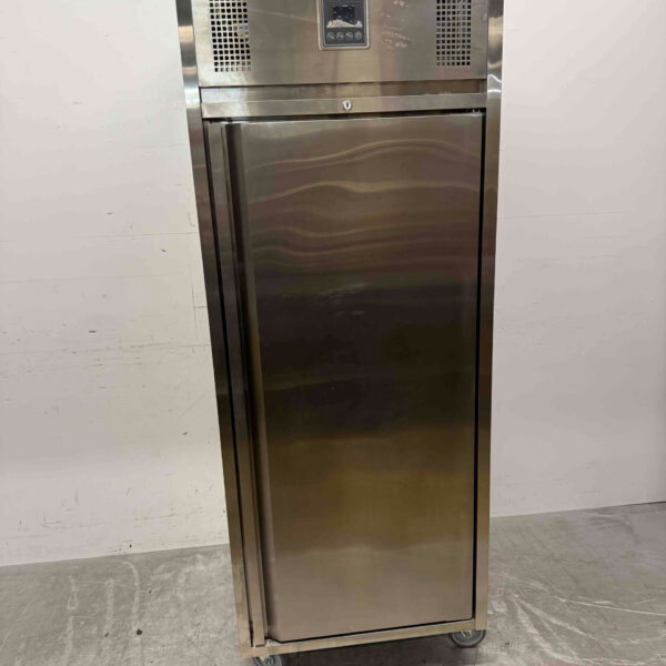 Polar UA001 Refrigerator Refrigerator 550 liters 230V Catering