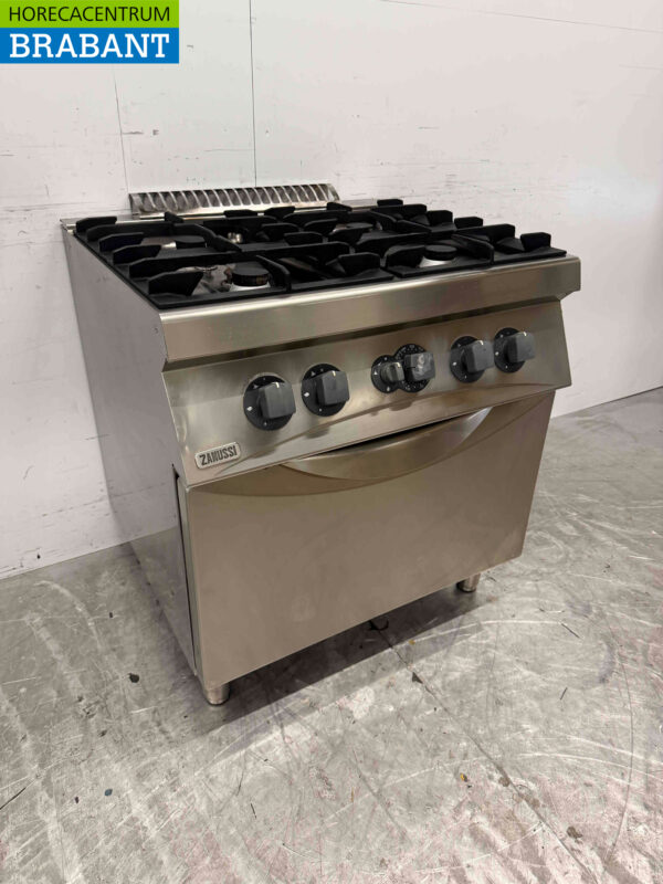 Stainless steel Zanussi 4 Burner Stove with oven GAS Catering - Image 3