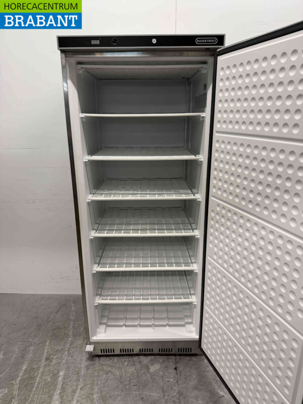 Maxxfrost stainless steel Freezer 555 liters 230V Horeca - Image 4