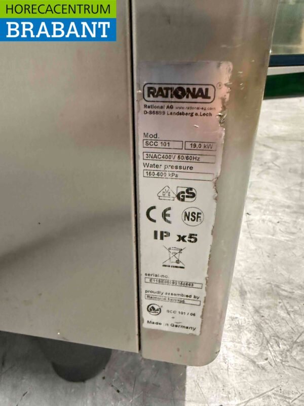 Stainless steel Rational SCC 101 SelfCookingCenter with hood 6 x 1/1 GN 400V Horeca (kopie) - Image 6