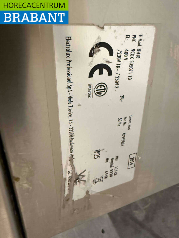 Stainless steel Zanussi HHT8 Sliding dishwasher 400V Catering - Image 7