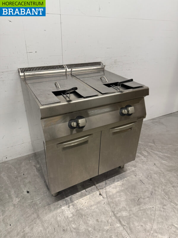 Stainless steel Zanussi Double Fryer 2 x 15 liter Natural Gas Catering - Image 3
