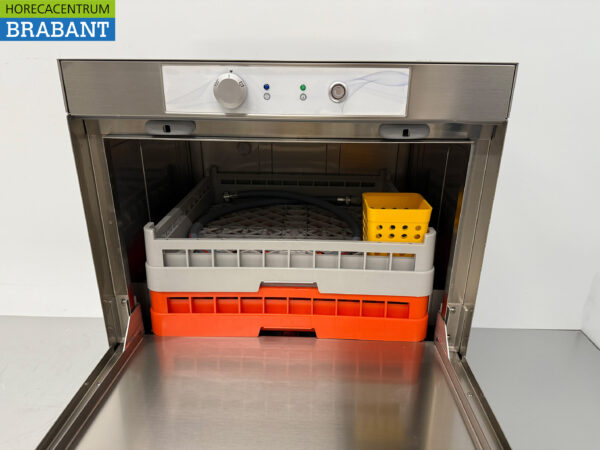 Stainless steel Asber Basic-line Dishwasher with drain pump and soap pumps 230V Horeca - Image 4