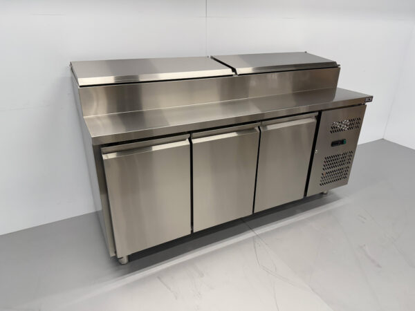 Stainless steel Saladette Saladiere Refrigerated Workbench 179.5 cm 230V Horeca - Image 3