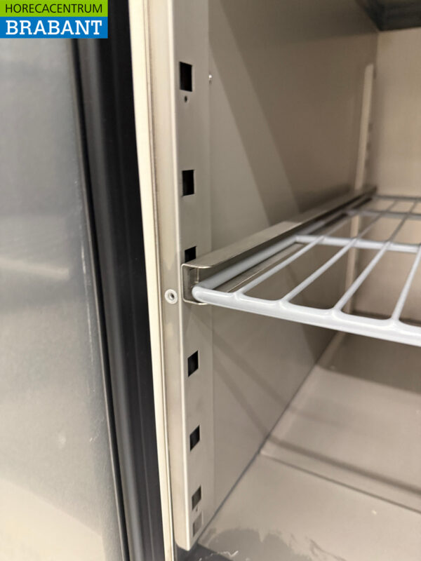 Stainless steel Refrigerated Workbench 2 doors 90 cm 230V Catering - Image 5