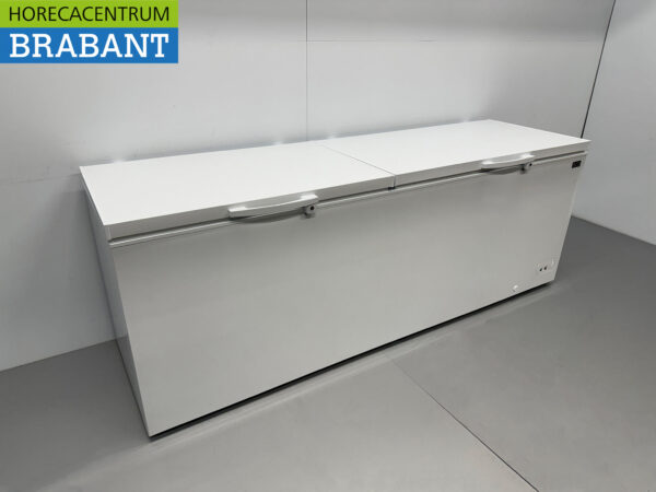 HCB Freezer Chest Freezer with double flip lid 755 liters 230V Horeca - Image 3
