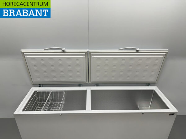 HCB Freezer Chest Freezer with double flip lid 755 liters 230V Horeca - Image 4