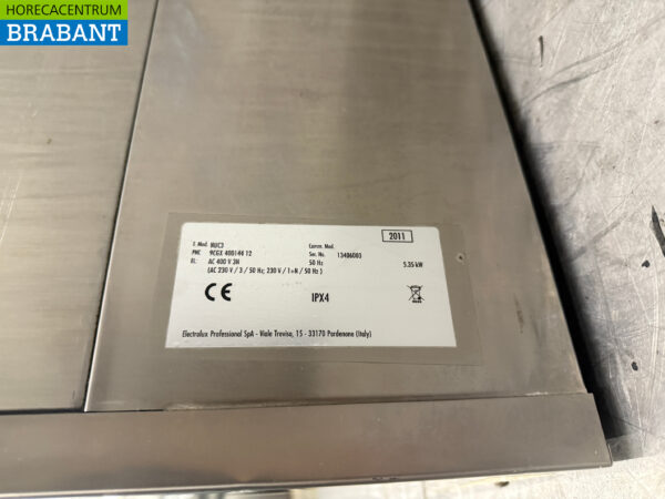 Stainless steel Zanussi NUC3 Dishwasher 400V Catering - Image 6