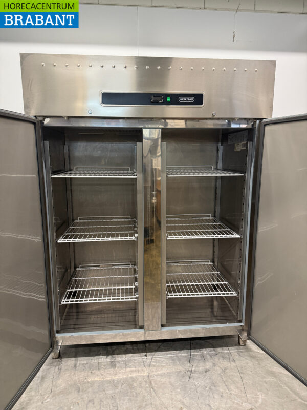 Stainless steel Maxxfrost Double Door Freezer 1300 liters 230V Horeca - Image 4