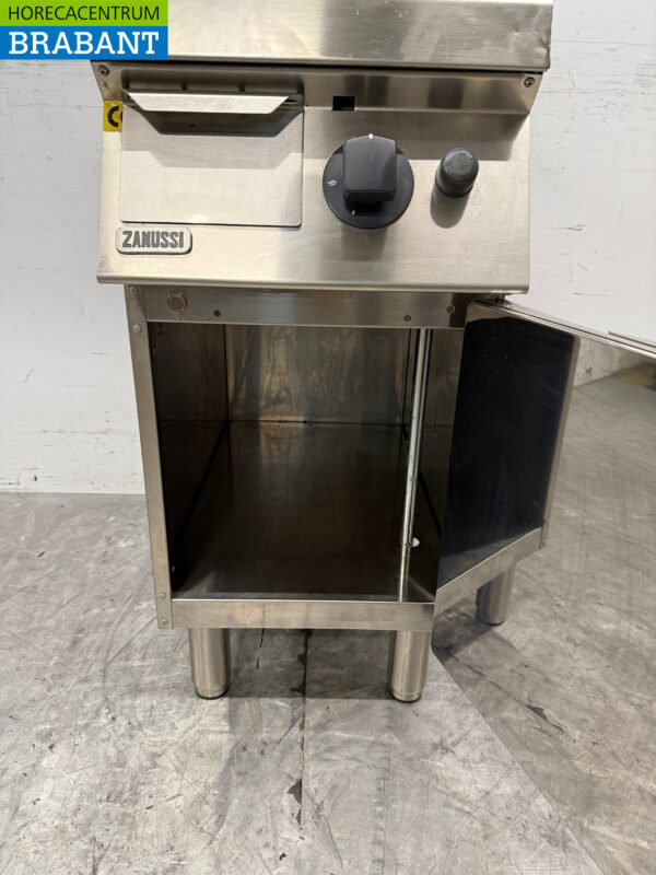 Stainless steel Zanussi griddle 40 cm Natural gas Horeca - Image 5