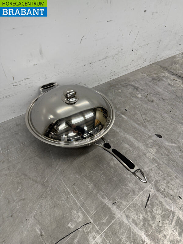 Stainless steel Universal induction wok pan wok with lid 36 cm Horeca - Image 3