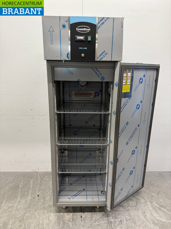Stainless steel Combisteel Freezer Pro-Line 400 liters 230V Horeca - Image 4