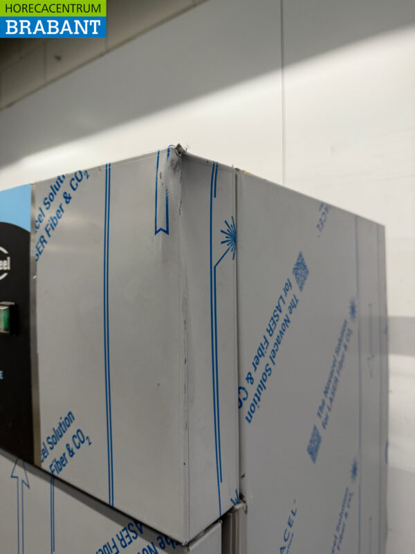 Stainless steel Combisteel Freezer Pro-Line 400 liters 230V Horeca - Image 5