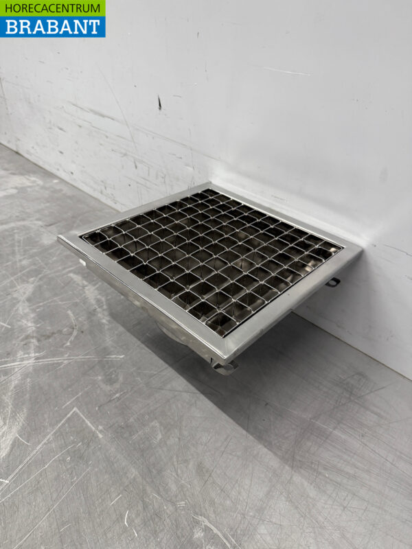 Combisteel Stainless Steel Floor Well 30 x 30 x 17.5 cm Hospitality - Image 2
