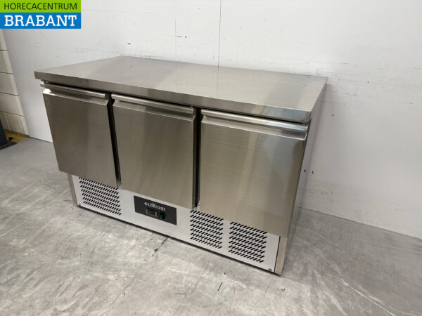 Stainless steel Ecofrost Refrigerated Workbench 3 doors 136,5 cm 230V Horeca - Image 3