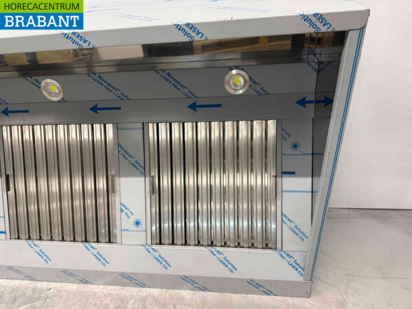 Stainless steel extractor hood Extractor hood with slat filters Premium-line 250 cm Box model Box model Horeca - Image 4