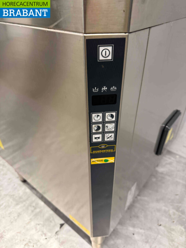 Stainless steel Zanussi Pass-through dishwasher with heat recovery 400V Horeca - Image 4