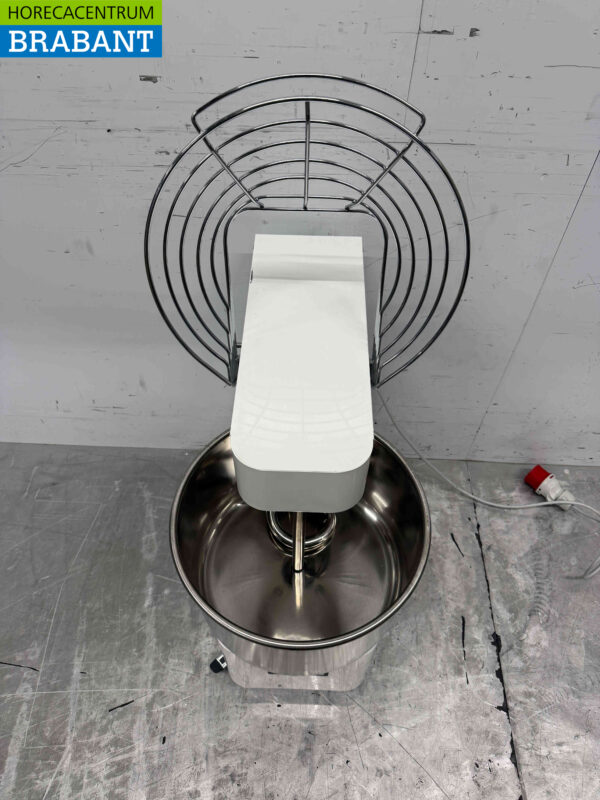 Combisteel Spiral Cutter 22 liters 400V Catering Bakery - Image 4