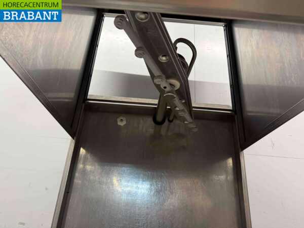 Stainless steel Metos Master Sliding dishwasher 400V Catering - Image 5