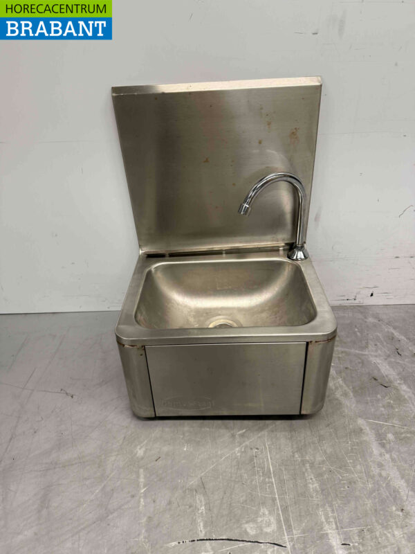 Stainless steel Combisteel Sink with knee bedieining Catering