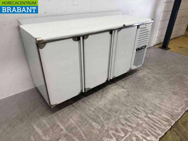 Stainless steel Polar Refrigerated Workbench 3 Doors 163 cm 230V Catering - Image 3