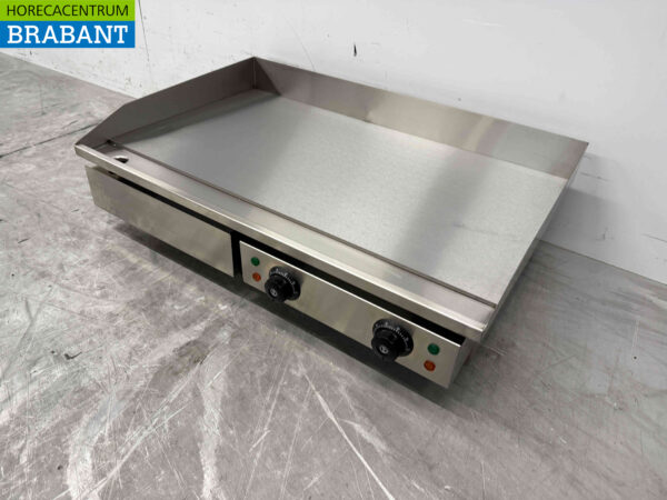 Combisteel stainless steel Griddle Baking Plate Smooth 73 cm 230V Horeca - Image 3